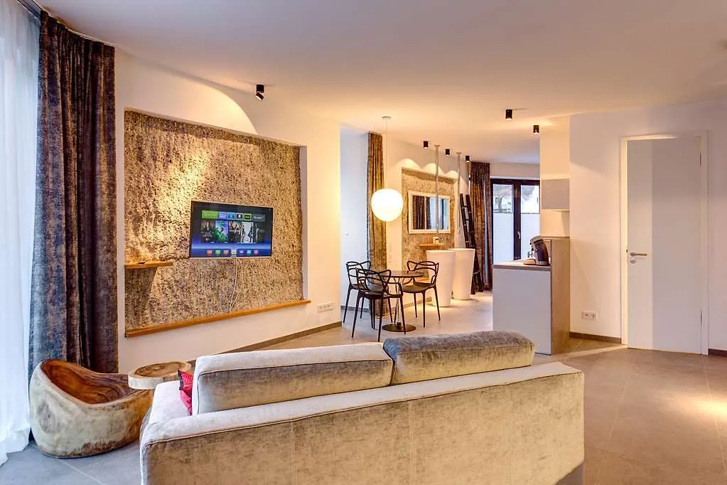Hotel im Bunker München 4*,  Deutschland